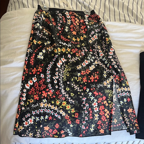 ATM Anthony Thomas Melillo Women’s Satin Floral Midi Skirt - Picture 1 of 4